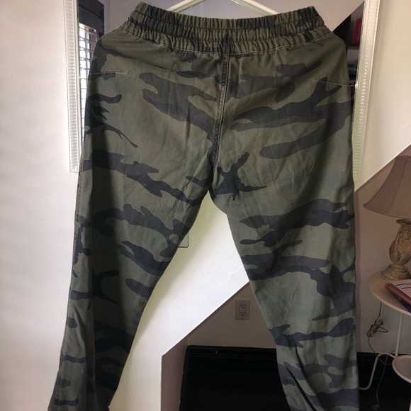 TNA camo joggers - Picture 3 of 7